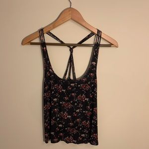 Cropped black top with flowers. XS
